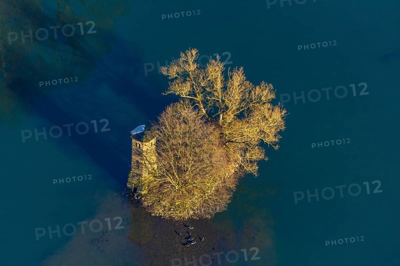 Aerial view, mouse tower on an island in the Hengsteysee, Hengstey, Herdecke, Ruhr area, North Rhine-Westphalia, Germany, DE, Europe, island, aerial view, aerial photography, aerial photography, sight, tower, overview, bird's-eye view, formerly part of a bridge, historical, overview