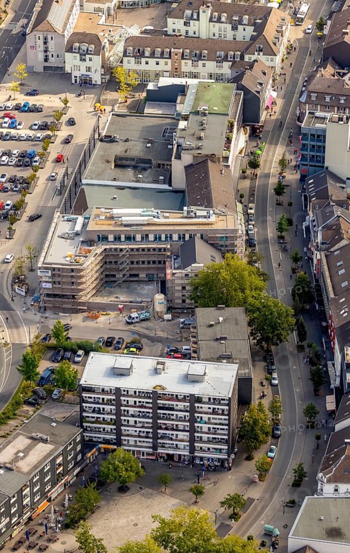 Aerial view, construction site shopping centre Basildonplatz, Heiligenhaus, Ruhr area, North Rhine-Westphalia, Germany, construction work, building, construction area, building site, building plots, construction project, construction site, DE, shopping, shopping markets, shopping square, shopping street, shopping centre, Europe, aerial view, aerial photography, aerial photography, local supply centre, new building, overview, bird's eye view, Westfalenstraße, birds-eyes view, overview