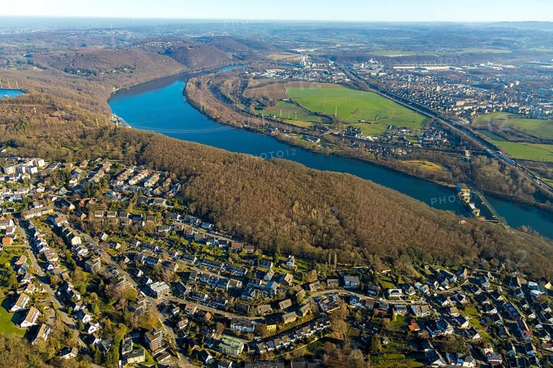 Aerial view, local view, river Ruhr, Hengsteysee, run-of-river power station Hengstey, Herdecke, Ruhr area, North Rhine-Westphalia, Germany, motorway A1, DE, Europe, property tax, real estate, aerial view, aerial photography, aerial photography, nature reserve, nature conservation area, lake, overview, Uhlenbruch nature reserve, bird's-eye view, forest area, residential area, living and life, residential area, residential buildings, quality of life, birds-eyes view, overview