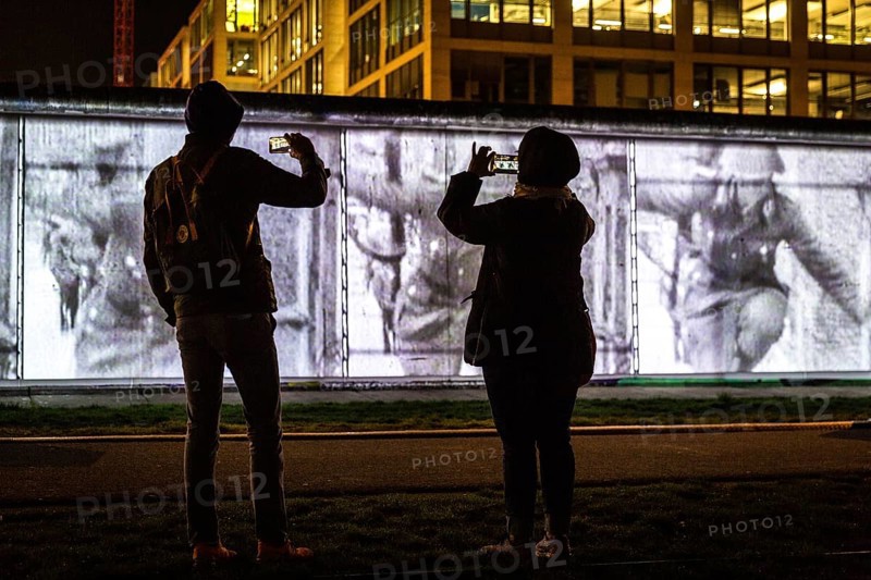 DEU Germany Germany Berlin Light projections and art installations for the 30th anniversary of the fall of the Berlin Wall on 9 Nov. 1989. projection on the Eastside Gallery