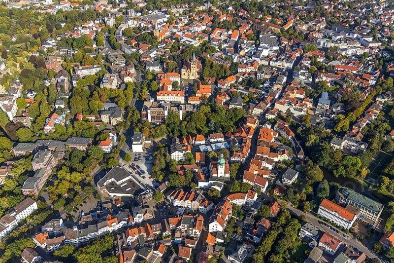 Aerial view, old town, city centre, Herford Minster, town hall, Herford city, Herford, Ostwestfalen-Lippe, OWL, North Rhine-Westphalia, Germany, authority, City, DE, Europe, city centre, aerial view, aerial photography, aerial photography, Münsterkirchplatz, OWL-Buch, OWL-Buch, Ostwestfalenbuch, Rathausplatz, city administration, overview, bird's-eye view, birds-eyes view, overview