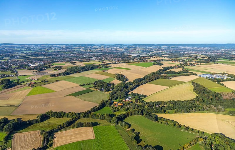 Aerial view, agricultural fields, Schweichelner Straße, Falkendiek, Herford, Ostwestfalen-Lippe, OWL, North Rhine-Westphalia, Germany, DE, Europe, distant view, aerial view, aerial photography, aerial photography, mosaic form, OWL book, OWLBuch, Ostwestfalenbuch, Seltra Natursteinhandel GmbH, overview, bird's-eye view, meadows and fields, birds-eyes view, overview