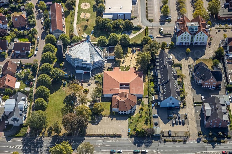 Aerial view, construction site church St. Bonifatius, Catholic parish St. Bonifatius, Werries, Hamm, Ruhr area, North Rhine-Westphalia, Germany, Alter Uentroper Weg, place of worship, building, building area, building site, building plots, construction project, construction site, DE, Europe, religious community, place of worship, church, parish, denomination, aerial photograph, aerial photography, aerial photography, religion, renovation, refurbishment, overview, bird's-eye view, overview