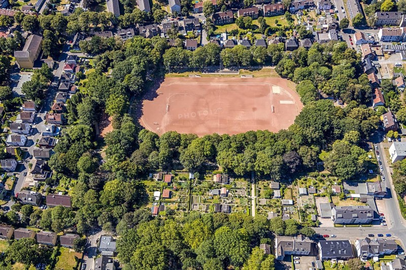Aerial view, Horst Stadion, Spvg. Arminia Holsterhausen, Herne, Ruhr area, North Rhine-Westphalia, Germany, DE, Europe, football pitch, football stadium, football club, aerial view, aerial photography, aerial photography, Rhine-Ruhr metropolitan region, sports, sports facilities, sports field, sports venue, stadium, overview, bird's-eye view, overview