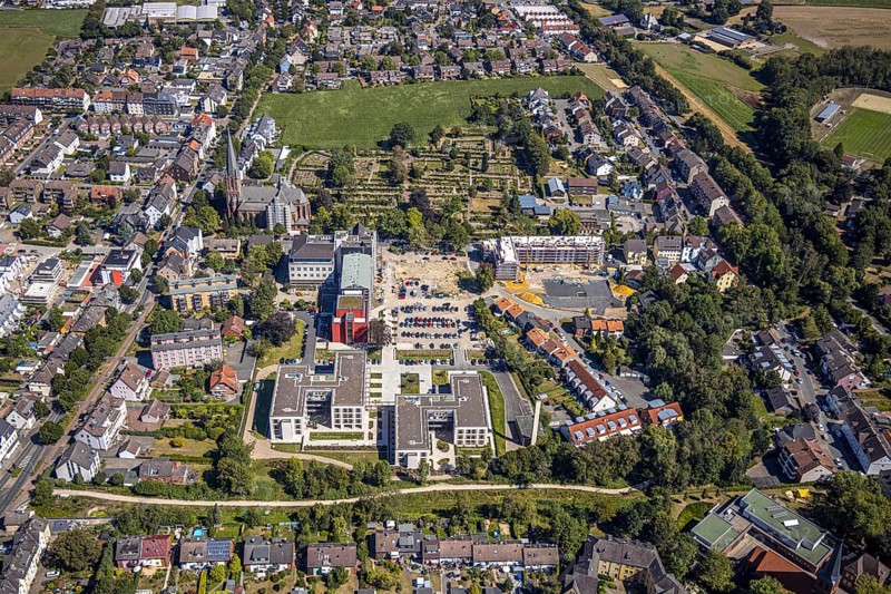 Aerial view, construction site Widumer Höfe, the future retirement home of the St Elisabeth Group, St Peter and Paul Catholic Church, Widumer Strasse Catholic Cemetery, Herne, Ruhr area, North Rhine-Westphalia, Germany. Widumer Straße cemetery, Herne, Ruhr area, North Rhine-Westphalia, Germany, retirement home, retirement home, retirement home, place of worship, construction work, construction, construction area, construction site, construction site, construction project, construction site, burial site, care and nursing, DE, Europe, cemetery, memorial site, religious community, place of worship, house of worship, crypt, graves, burial ground, church, parish, denomination, aerial view, aerial photography, aerial photography, Rhine-Ruhr metropolitan region, new building, care facility, religion, resting place, retirement home, retirement residence, retirement home, retirement centre, overview, bird's-eye view, bird's-eye view, overview