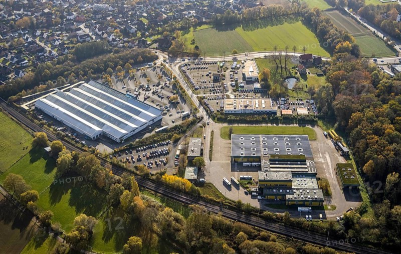 Aerial view, Verkehrsbetrieb Hamm, Auto Zentrum Dr. Mertens, Gartencenter Hesse, Rhynern, Hamm, Ruhr area, North Rhine-Westphalia, Germany, railway tracks, DE, Europe, commercial enterprises, commercial area, commercial park, commercial location, commercial use, industrial area, industrial building, industrial location, Kampshege, aerial view, aerial photography, aerial photography, overview, bird's-eye view, bird's-eye view, overview