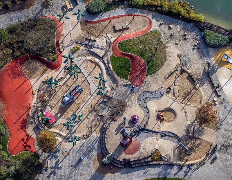 Aerial view, Maximilianpark Hamm, children's playground, Uentrop, Hamm, Ruhr area, North Rhine-Westphalia, Germany, DE, Europe, leisure park, site of the disused Maximilian colliery, glass elephant landmark, aerial view, aerial photography, aerial photography, MaxiPark, playground, overview, bird's-eye view, overview