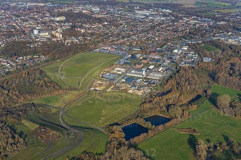 Aerial view, industrial area Radbod, former Radbod colliery, colliery towers, winding towers, car mile, Potti, AUDI Potthoff, Bockum-Hövel, Hamm, Ruhr area, North Rhine-Westphalia, Germany, DE, Europe, birds-eyes view, aerial view, aerial photography, aerial photography, overview, bird's eye view