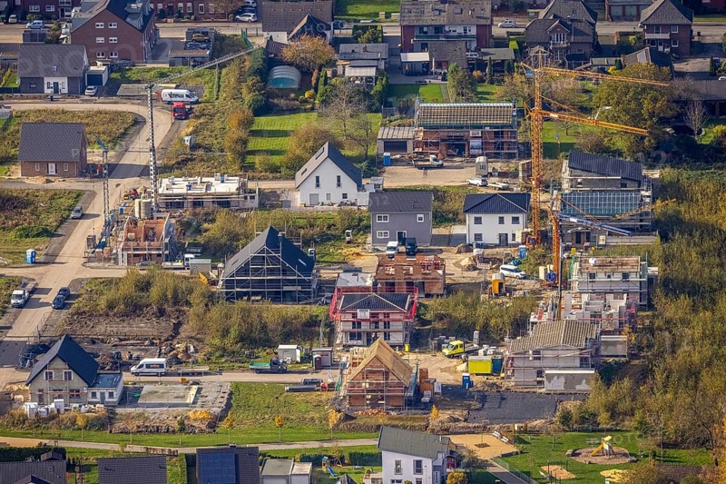 Aerial view, residential park Schulze-Everding, new construction area, Bockum-Hövel, Hamm, Ruhr area, North Rhine-Westphalia, Germany, Am Eversbach, construction work, construction vehicles, construction area, construction site, building plots, construction project, construction site, DE, development, Europe, capacity requirements, aerial view, aerial photography, aerial photography, new construction, overview, bird's eye view, meadows and fields, bird's eye view, overview