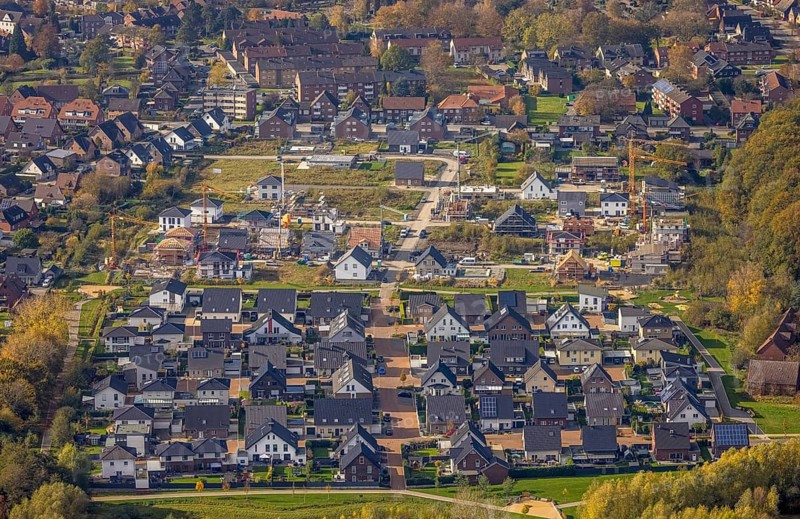 Aerial view, residential park Schulze-Everding, new construction area, Bockum-Hövel, Hamm, Ruhr area, North Rhine-Westphalia, Germany, Am Eversbach, construction work, construction vehicles, construction area, construction site, building plots, construction project, construction site, DE, development, Europe, capacity requirements, aerial view, aerial photography, aerial photography, new construction, overview, bird's eye view, meadows and fields, bird's eye view, overview