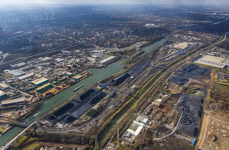 Aerial view, Rhine-Herne-Canal with coal storage, container terminal CTH, industrial area between canal and motorway A42, Herne, Ruhr area, North Rhine-Westphalia, Germany, DE, Europe, birds-eyes, view, aerial photography, aerial photography, overview, bird's eye view, waterway, shipping traffic, transport, logistics, goods movement, ships, waters, traffic, infrastructure, road traffic