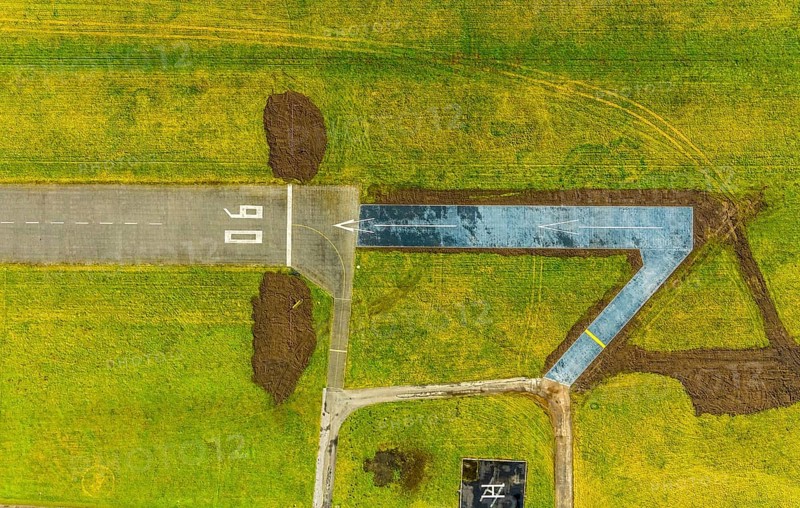 Aerial photo, Lippewiesen, reconstruction of Lippe meadows between Hamm-Lippewiesen airfield and Lippe, EDLH, runway extension in the approach area of runway 24 and runway 06, Heessen, Hamm, Ruhr area, North Rhine-Westphalia, Germany, DEU, Europe, birds-eyes view, aerial photo, aerial photography, aerial photography, overview, overview, bird's eye view, Lippe, Lippe dam, dam relocation, extension of Hamm airfield runway, special airfield