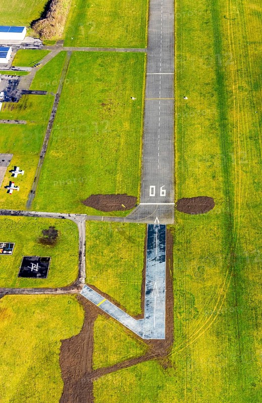 Aerial photo, Lippewiesen, reconstruction of Lippe meadows between Hamm-Lippewiesen airfield and Lippe, EDLH, runway extension in the approach area of runway 24 and runway 06, Heessen, Hamm, Ruhr area, North Rhine-Westphalia, Germany, DEU, Europe, birds-eyes view, aerial photo, aerial photography, aerial photography, overview, overview, bird's eye view, Lippe, Lippe dam, dam relocation, extension of Hamm airfield runway, special airfield