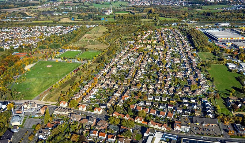 Aerial view, residential area housing development Isenbecker Hof, mining settlement Neue Kolonie, Herringen district, Hamm, Ruhr area, North Rhine-Westphalia, Germany, workers' housing development, DE, Europe, property tax, real estate, aerial photography, aerial photography, overview, bird's eye view, residential complex, living and living, residential area, residential district, birds-eyes view, overview