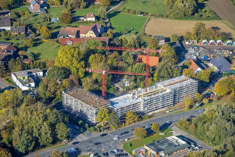 Aerial photo, construction site and new building for Autobahn GmbH office buildings, former garden center Kley on Ostdorfstraße and road intersection Werler Straße Bundesstraße B63 and Ostdorfstraße, Rhynern district, Hamm, Ruhr area, North Rhine-Westphalia, Germany, construction area, construction site, building plot, construction project, construction site, DE, development, Europe, aerial photography, aerial photography, aerial photography, new building, shell, overview, bird's eye view, birds-eyes view, overview