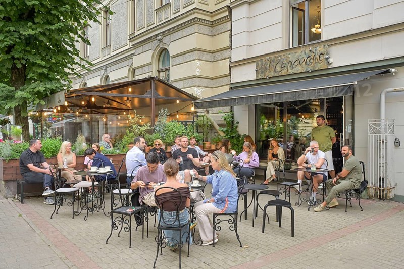 Street Cafe, Art Nouveau Quarter, Antonijas Iela, Old Town, Riga, Latvia