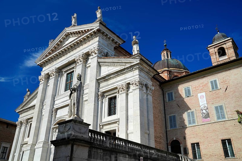 Statue of Blessed Mainard, Bishop of Urbino, Urbino Cathedral (UNESCO World Heritage List, 1998), Urbino, Pesaro and Urbino Province, Marche, Italy