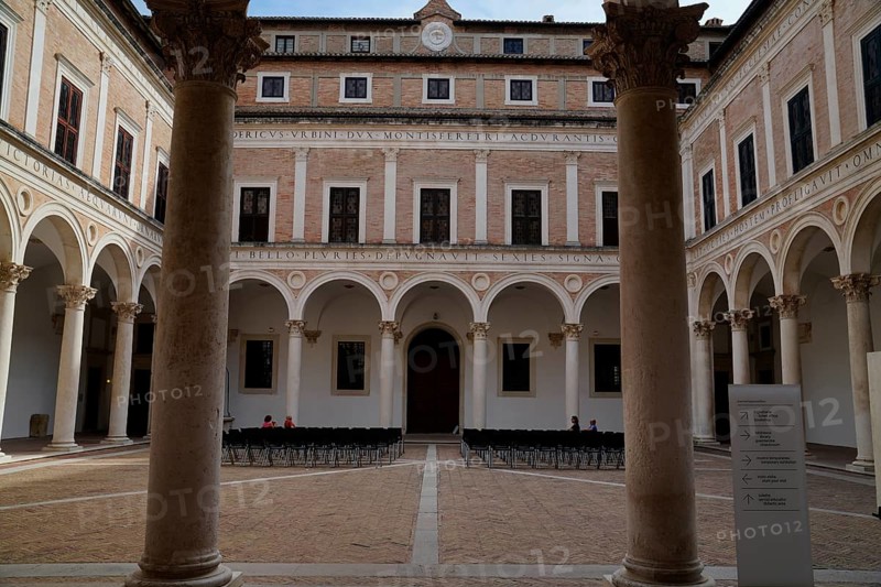 Palazzo Ducale courtyard, Arcade, Galleria Nazionale delle Marche, National Gallery of Marche, Urbino, Pesaro and Urbino Province, Marche, Italy