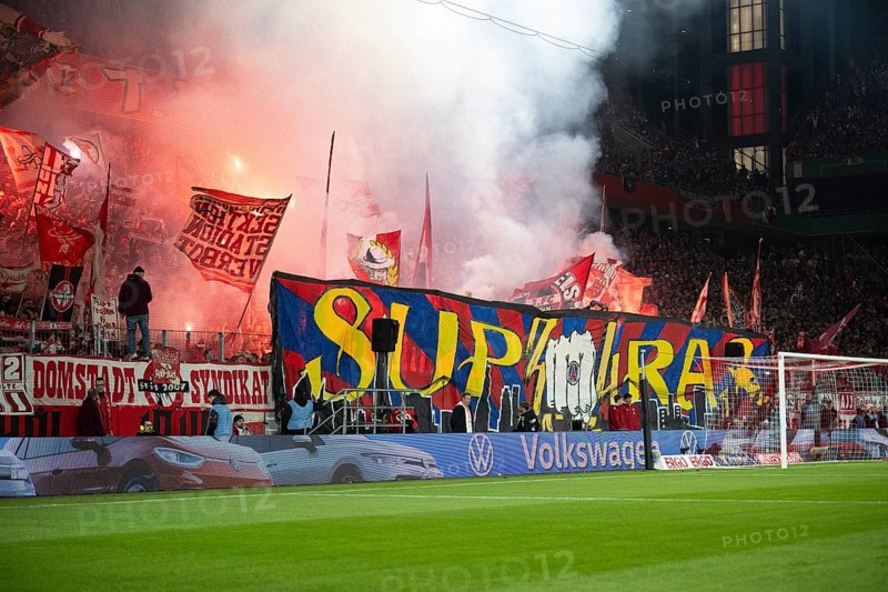 (DFL/DFB REGULATIONS PROHIBIT ANY USE OF PHOTOGRAPHS AS IMAGE SEQUENCES AND/OR QUASI-VIDEO), Rhein Energie Stadion, Cologne, North Rhine-Westphalia, Südkurve, DFB-Pokal 1.FC Cologne, FC Bayern Munich on 29.10.2025 at the Rhein Energie Stadium in Cologne Germany