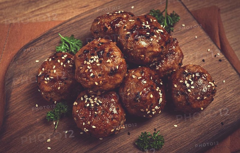 Tsukune, Japanese meatballs, minced chicken, fried on a skewer, with yakitori sauce, homemade, no people