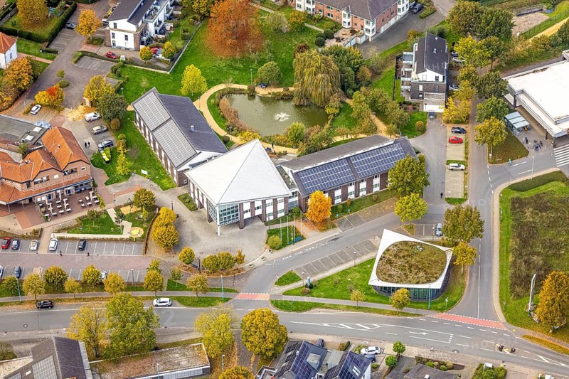 Aerial view, City Hall, solar roof and pond with fountain, Bedburg, Bedburg-Hau, Lower Rhine, North Rhine-Westphalia, Germany