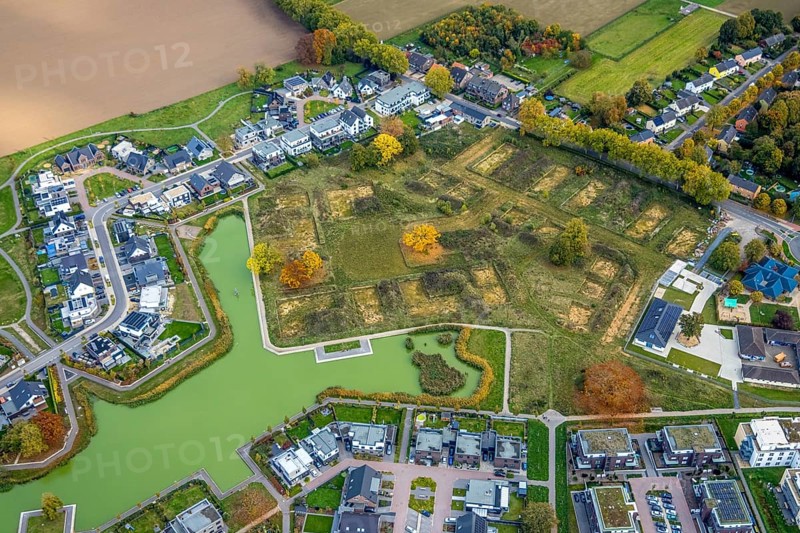 Aerial view, New Zealand Goch, Neu-See-Land development area, single-family houses and townhouses, site of the former Reichswald barracks, Seeallee, Goch, Lower Rhine, North Rhine-Westphalia, Germany, trees in autumn colors, Europe, property tax, autumn colors, autumn colors, autumn atmosphere, real estate, aerial photography, aerial photography, overview, bird's-eye view, residential complex, living area, residential area, quality of living, residential area, quality of living, residential area, residential area, quality of living, residential area, residential quality, residential area, residential area, residential quality, residential area, residential quality, residential area, residential area, residential quality, residential area, residential area, residential quality, residential area, residential quality, residential area, residential area, residential quality, residential area, residential area, residential quality, residential area, residential area, residential quality, re...