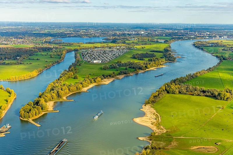 Aerial view, Rhine river with inland navigation on Gravinsel with the campsite, Rheinaue and view to Wesel, Bislich, Wesel, Lower Rhine, North Rhine-Westphalia, Germany, DE, Europe, river, aerial photography, aerial photography, shipping, overview, birds-eyes view, overview