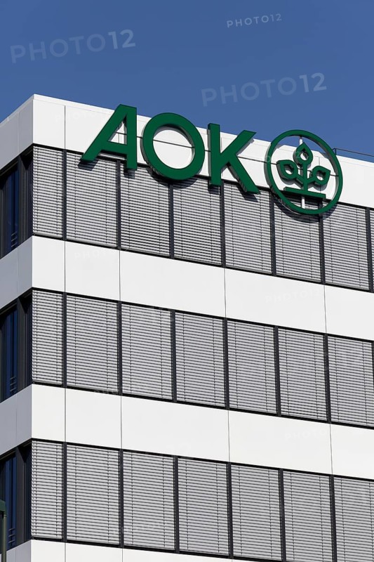 AOK Rheinland Hamburg, logo on building, health insurance, Düsseldorf, North Rhine-Westphalia, Germany