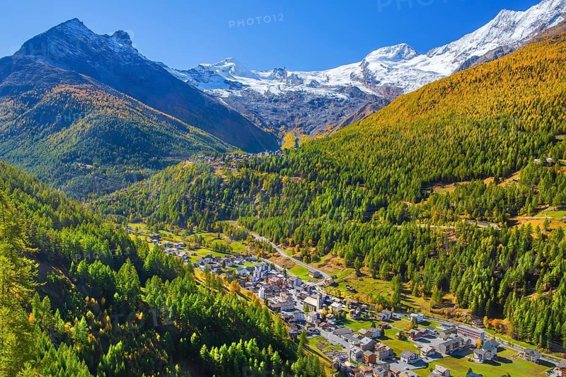 View of Saas-Grund and Saas-Fee with Alalin 4027m and Alphubel 4206m in autumn, Saas-Fee, Saasertal, Valais, Switzerland