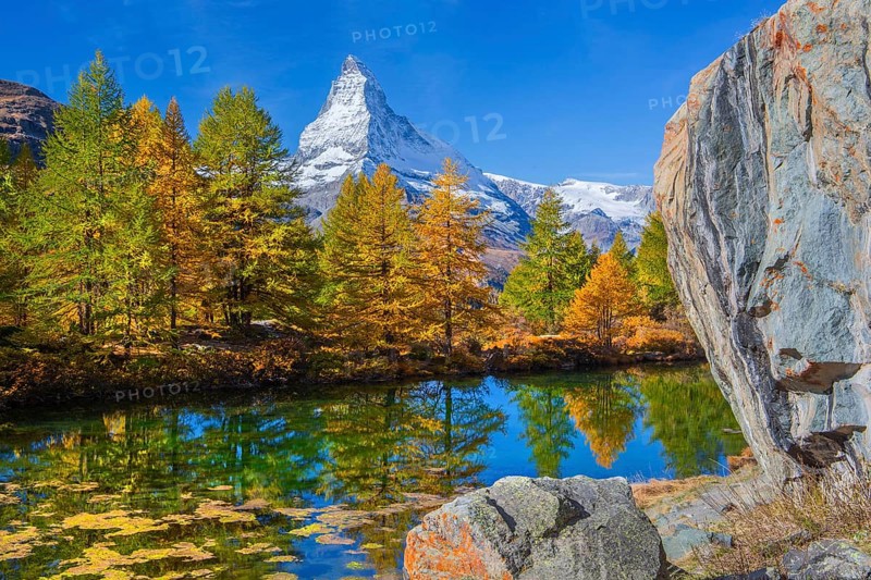 Matterhorn 4478 m above Lake Grindji in autumn, Zermatt, Mattertal, Valais, Switzerland