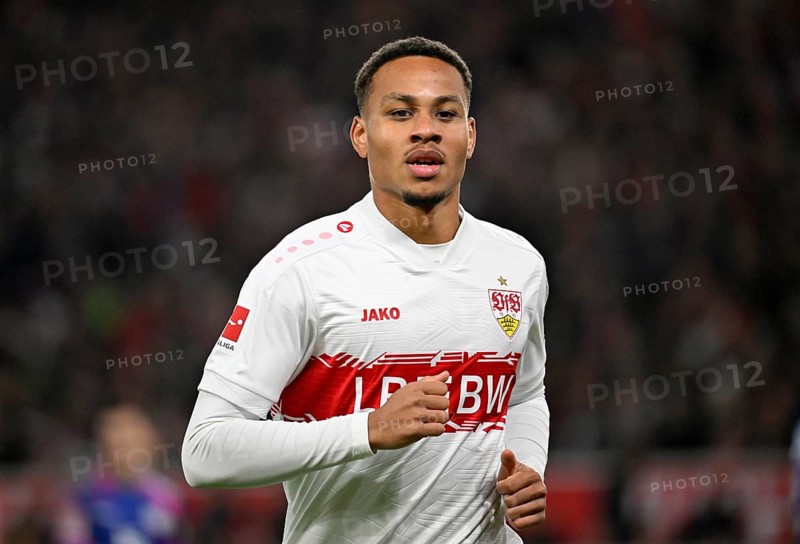 Nikolas Nartey VfB Stuttgart (28) portrait MHPArena, MHP Arena Stuttgart, Baden-Württemberg, Germany