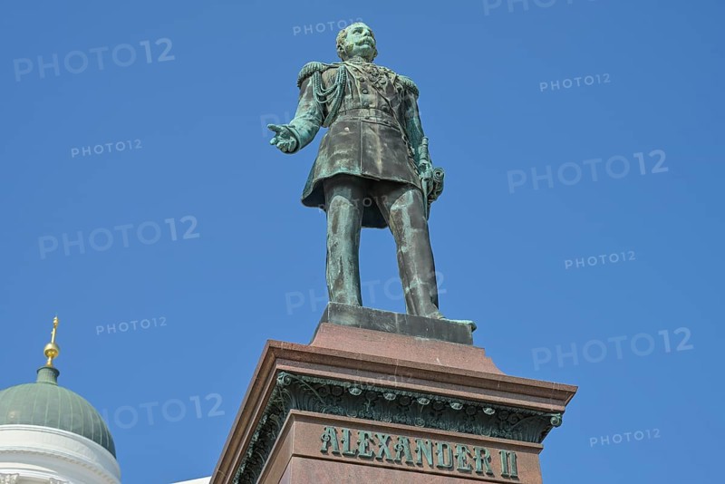 Alexander II Memorial, Russian Tsar, Senaatintori Senate Square, Old Town, Helsinki, Finland