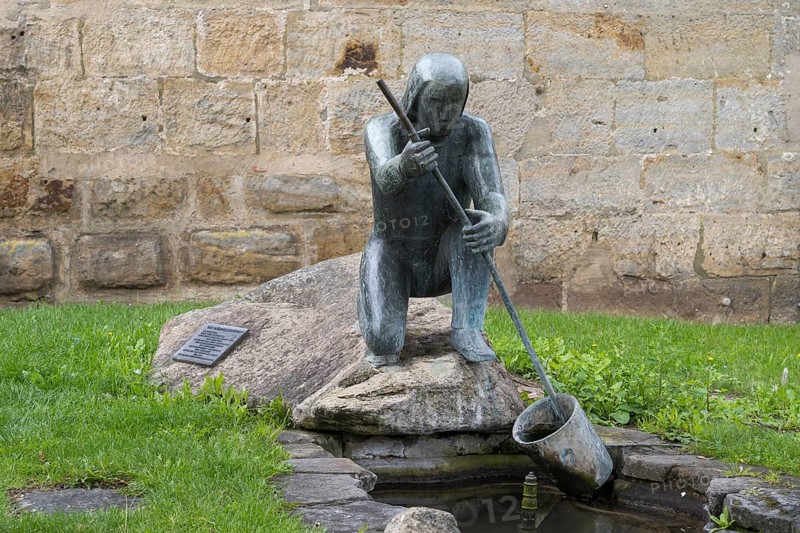 The Dümpelschöpfer, sculpture, Deutsche Korbstadt, Lichtenfels, Upper Franconia, Franconia, Bavaria, Germany