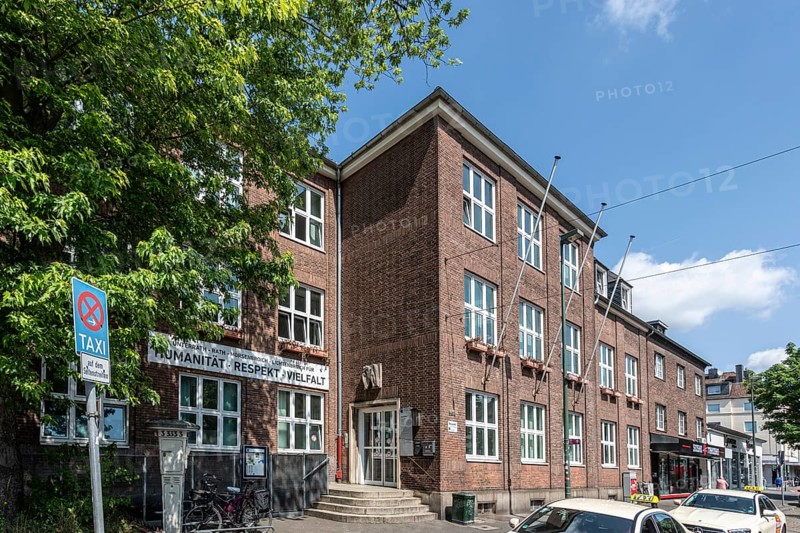 Citizens' office Rath, Münsterstraße — Düsseldorf, North Rhine-Westphalia, Germany