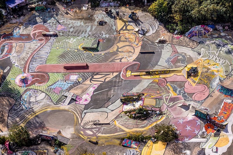Aerial view, graffiti on the square Harkortstraße corner Münchener Straße, Holsterhausen, Essen, Ruhr area, North Rhine-Westphalia, Germany, DE, Europe, events, culture, art, aerial photography, aerial photography, painting, sports field, street art, overview, birds-eyes view, overview