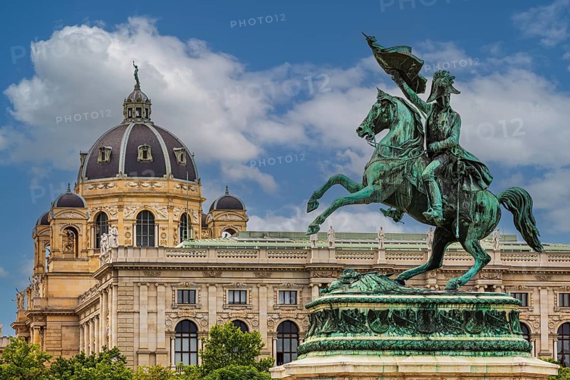 Monument to Archduke Karl, Heldenplatz, in the back the Natural History Museum, Vienna, Austria
