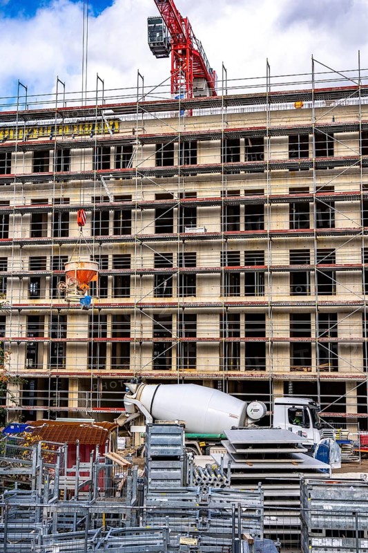 Construction site, residential construction, 50 new, publicly funded rental apartments, catering, commercial space, Weber1 urban district, city center, Essen, North Rhine-Westphalia