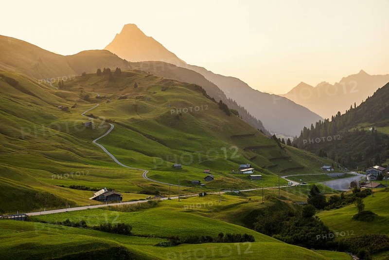 Mountain landscape, sunrise, Hochtannbergpass, Biberkopf, Warth, Bregenzerwald, Vorarlberg, Alps, Austria