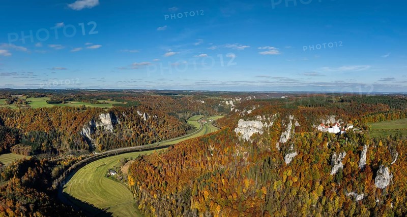 Aerial view, panorama, Upper Danube Valley surrounded by autumn vegetation, Wildenstein Castle on the right, Sigmaringen district, Baden-Württemberg, Germany