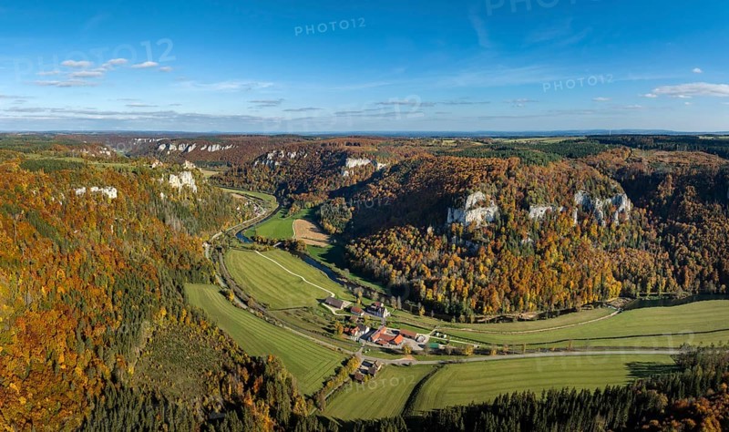 Aerial view, panorama, Upper Danube Valley, surrounded by autumn vegetation, on the horizon Werenwag Castle, Sigmaringen district, Baden-Württemberg, Germany
