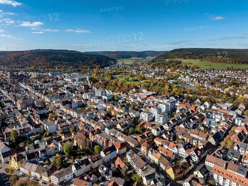 Aerial view of the city of Tuttlingen, residential buildings, residential areas, real estate surrounded by autumn vegetation, Tuttlingen district, Black Forest, Baar, Heuberg, Baden-Württemberg, Germany