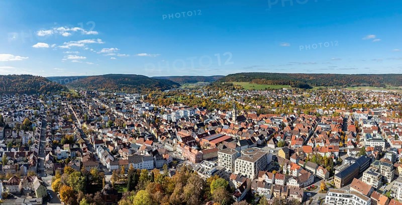 Aerial view, panorama of the city of Tuttlingen, residential buildings, residential areas, real estate, surrounded by autumn vegetation, Tuttlingen district, Black Forest, Baar, Heuberg, Baden-Württemberg, Germany