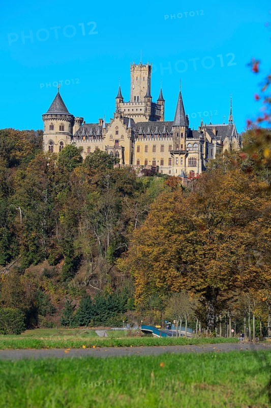 Marienburg Castle, former summer residence of the kings of Hanover, built in neo-Gothic style by King George V on Marienberg, Pattensen, Hanover region, Lower Saxony, Germany