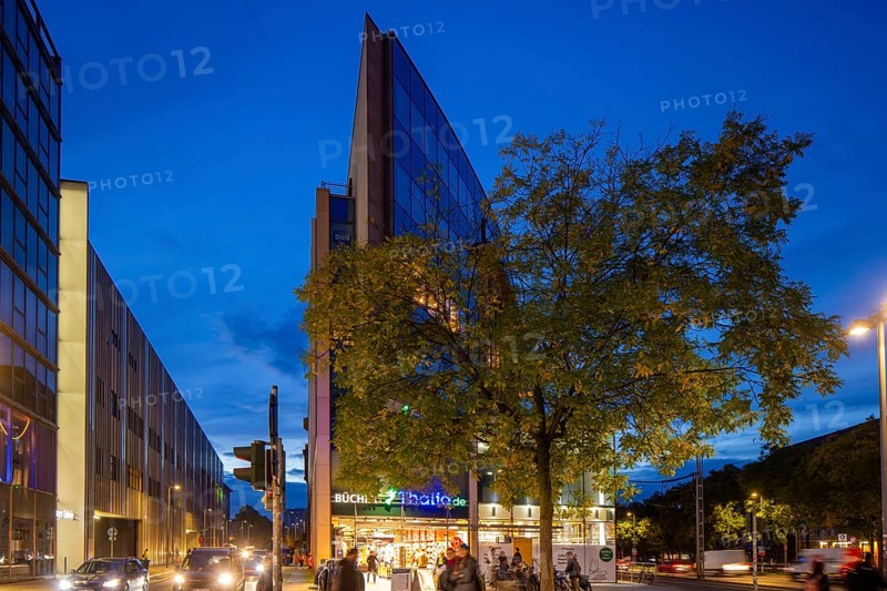 Office and commercial building Dr.-Külz-Ring 12 by Dresden architect Horst Witter, it now houses the Thalia bookstore and the editorial office of Dresdner NNeuseten Nachrichten, Dresden, Saxony, Germany