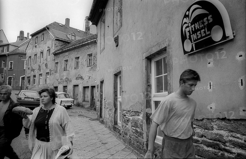 Germany, Freiberg, 12.8.1992, street scene in Freiberg, Fitness Island