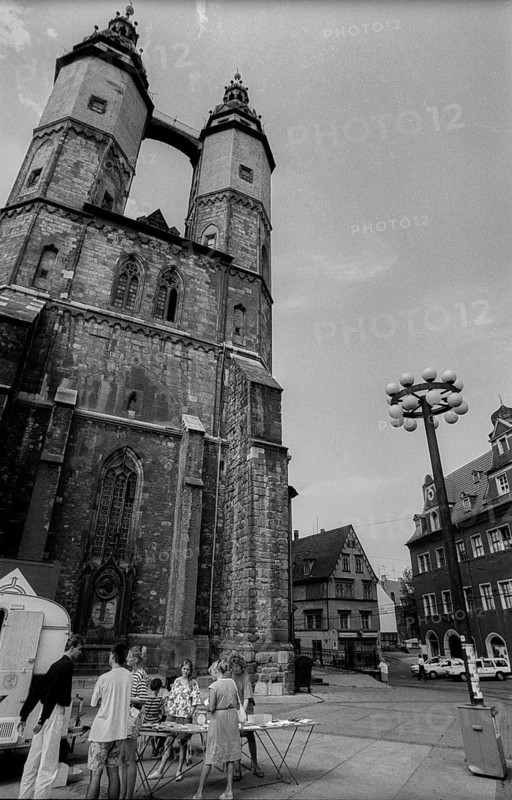 Germany, Halle, 5.8.1992, market square, St. Mary's Church, market stalls