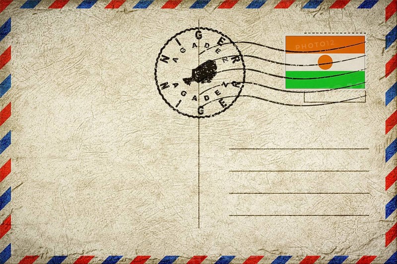 Niger Agadez Vintage Air Mail Envelope with Flag and Postmark