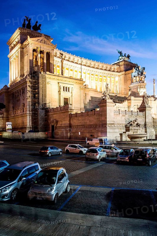 Monumento Nazionale a Vittorio Emanuele II (National Monument to Victor Emmanuel II) at evening. Rome, Province of Rome, Italy