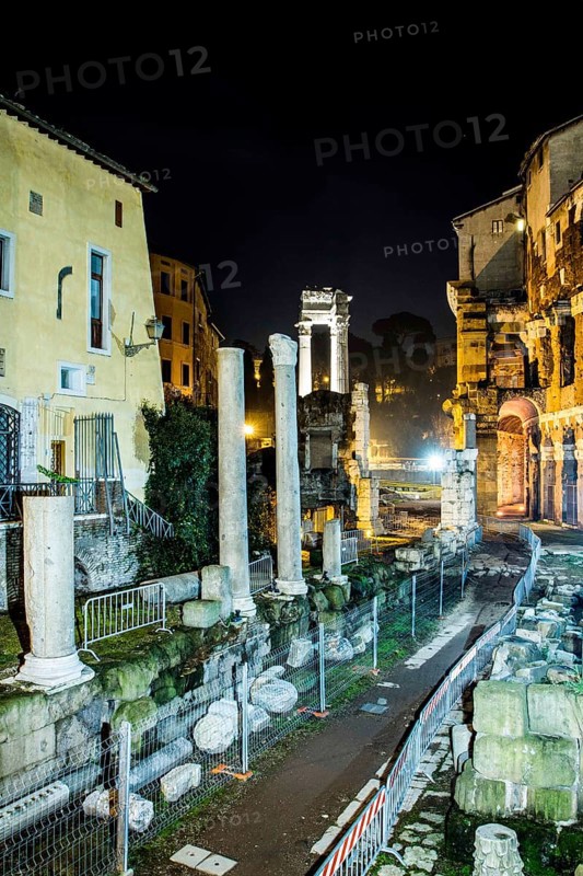 Ruins at Roman Ghetto (Ghetto di Roma). Rome, Province of Rome, Italy. 25.12.2012