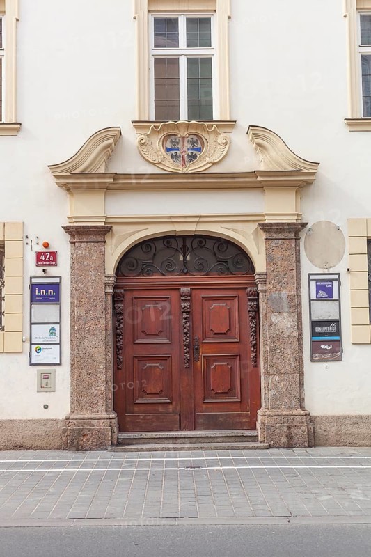Old Gate in Maria-Theresien-Straße, Old Town, Innsbruck, Tyrol, Austria